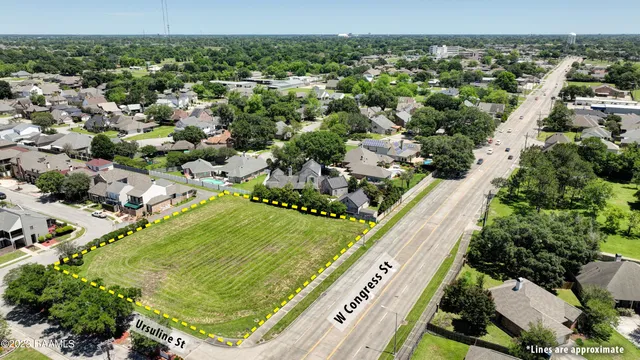 $305,000 | 4600 West Congress Street, Lafayette, LA 70506