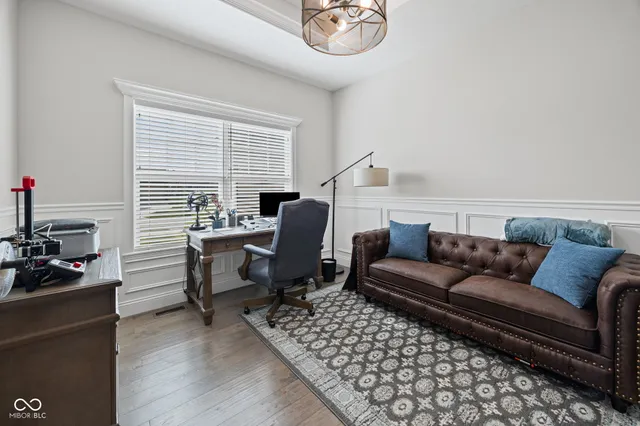 $675,000 | 454 Gainsboro Drive, West Lafayette, IN 47906