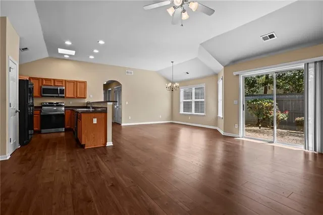 $340,000 | 4022 Cottage Oaks Drive, Acworth, GA 30101