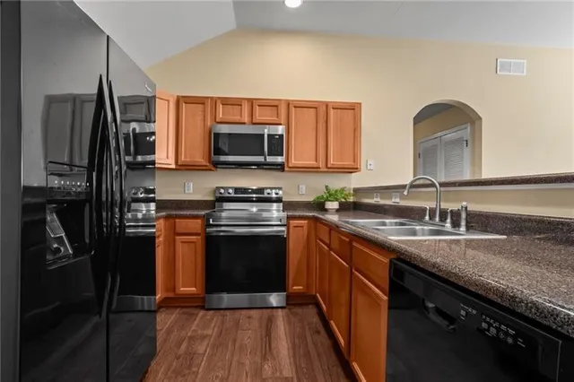 $340,000 | 4022 Cottage Oaks Drive, Acworth, GA 30101