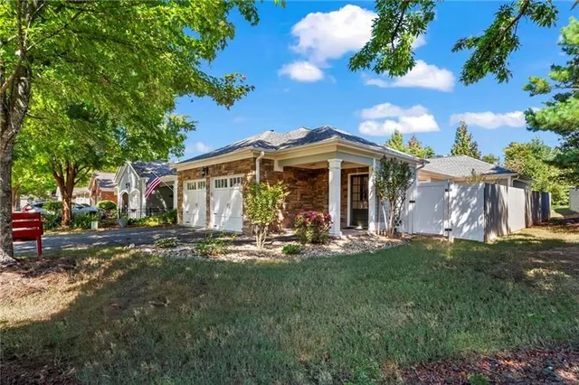 $340,000 | 4022 Cottage Oaks Drive, Acworth, GA 30101