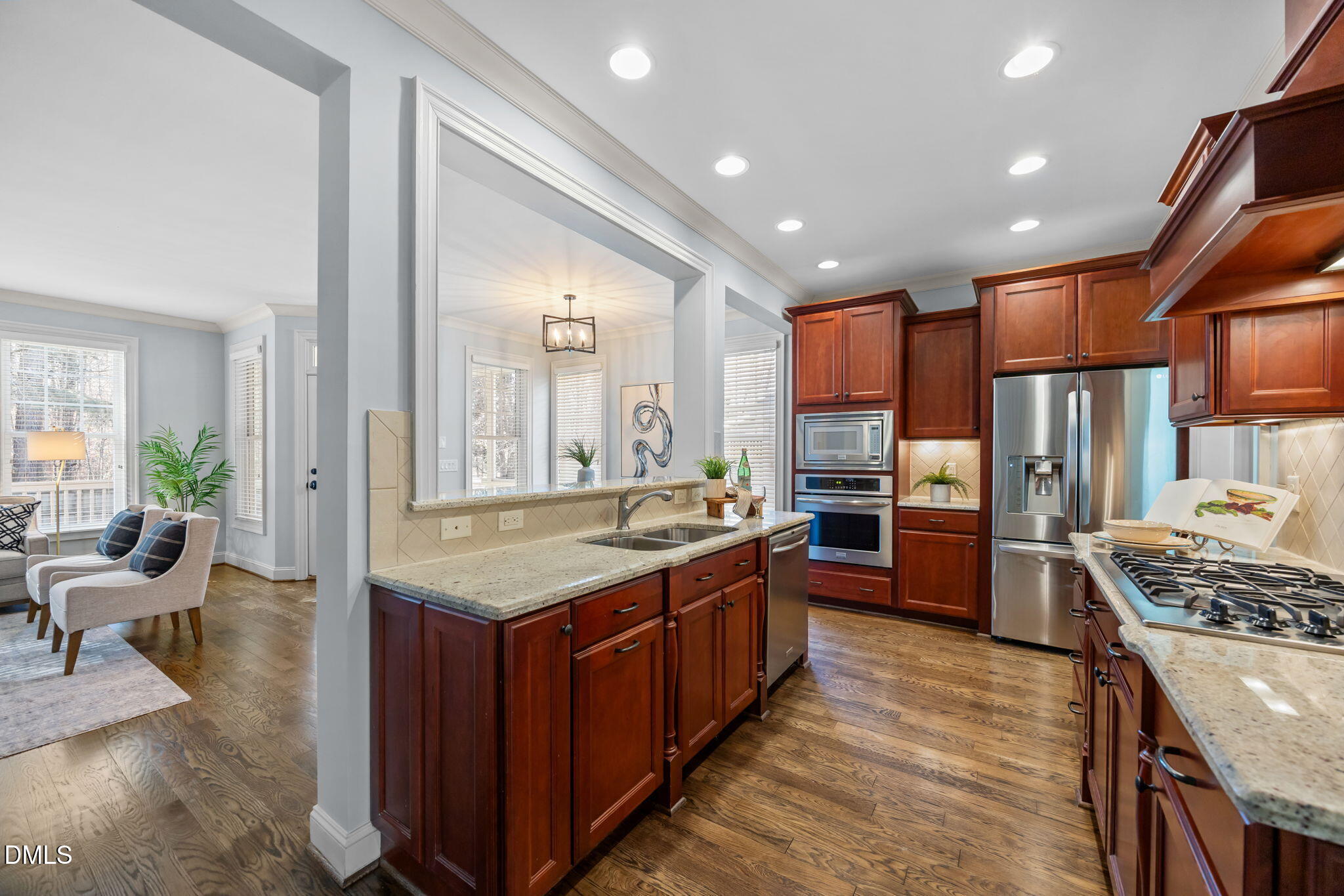 417 Redhill Road Holly Springs, NC 27540 - Photo 11 of 34 23-web-or-mls-IMG_8936
