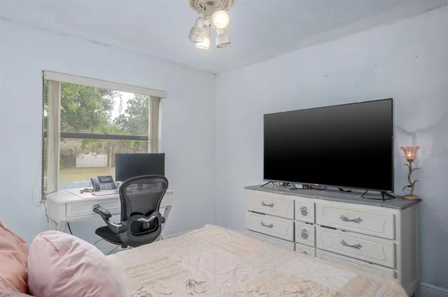 $365,000 | 516 Rapid Falls Drive, Brandon, FL 33511