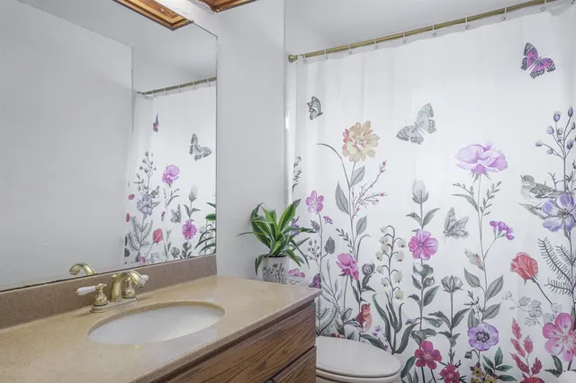 $365,000 | 516 Rapid Falls Drive, Brandon, FL 33511