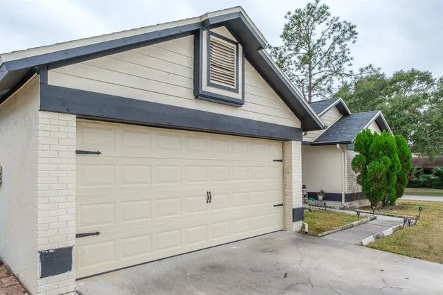 $365,000 | 516 Rapid Falls Drive, Brandon, FL 33511