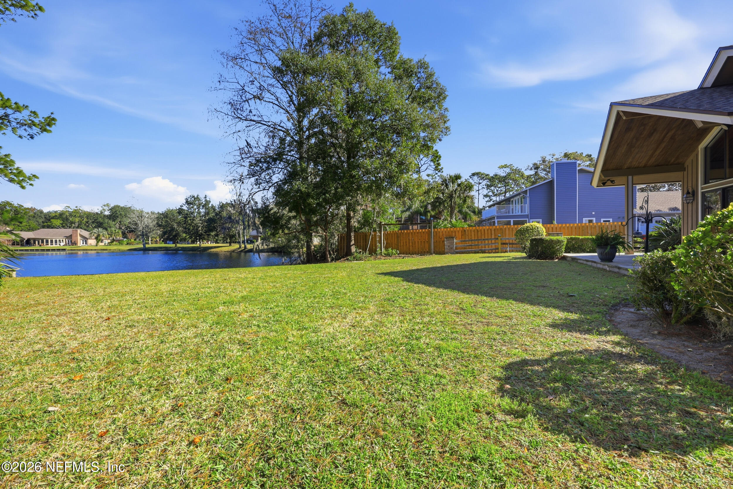 10799 Crosswicks Road Jacksonville, FL 32256 - Photo 33 of 51 a view of outdoor space with garden and trees