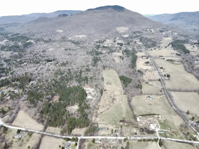 $4,000,000 | 15 Wind Hill Road, Manchester, VT 05255