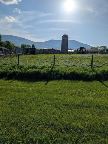 $4,000,000 | 15 Wind Hill Road, Manchester, VT 05255