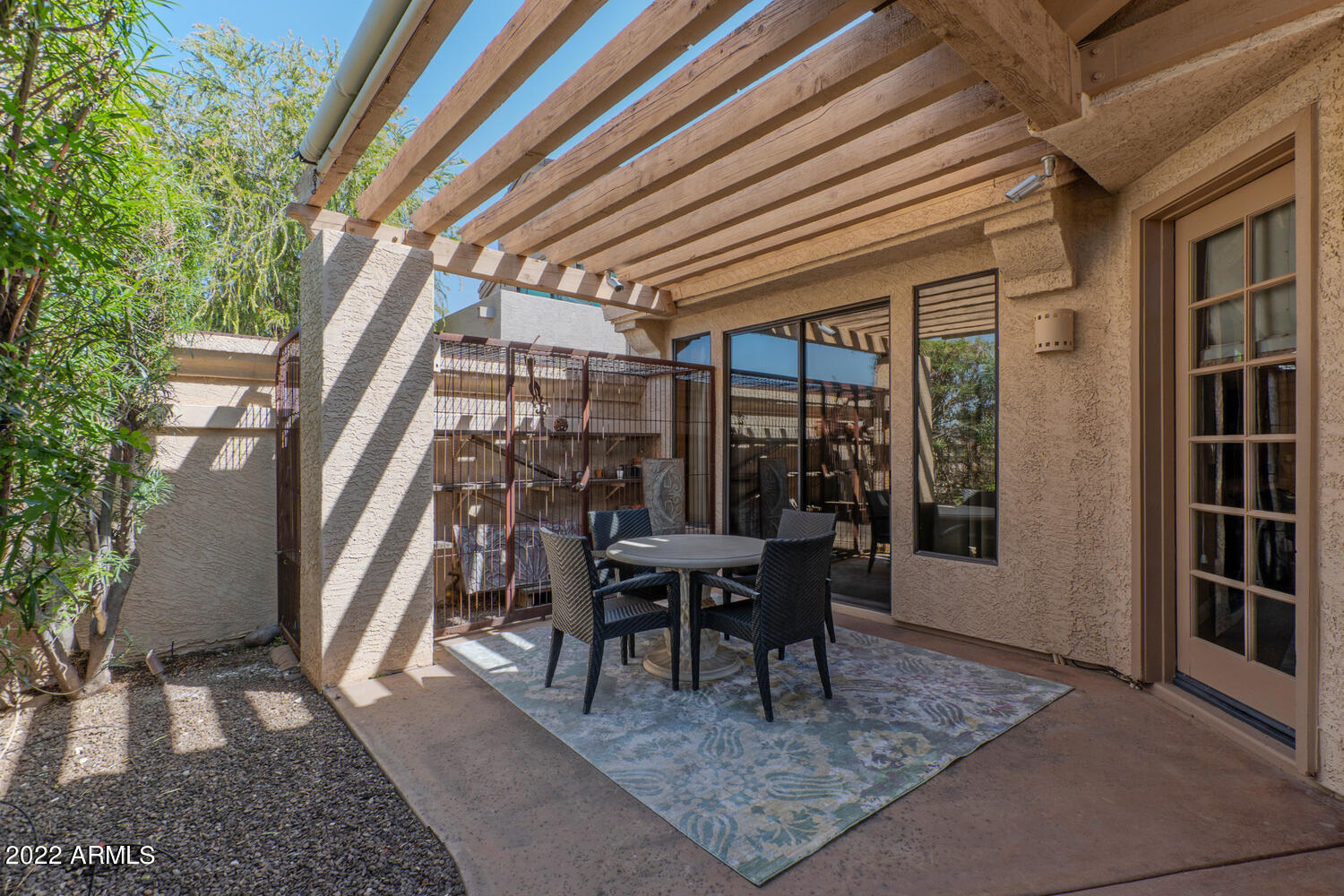 8100 East Camelback Road, Unit 39 Scottsdale, AZ 85251 - Photo 31 of 40 Patio dining