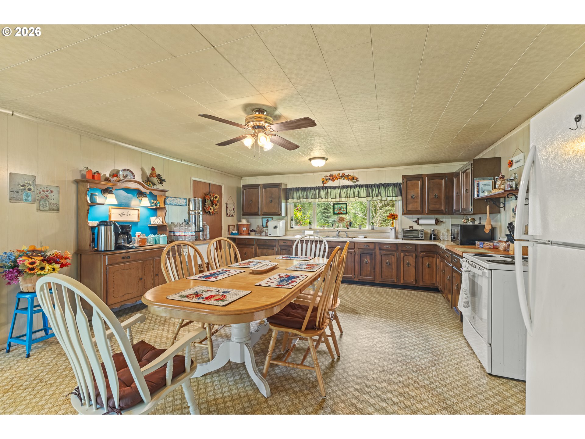 50156 Myrtle Creek Road Myrtle Point, OR 97458 - Photo 7 of 47