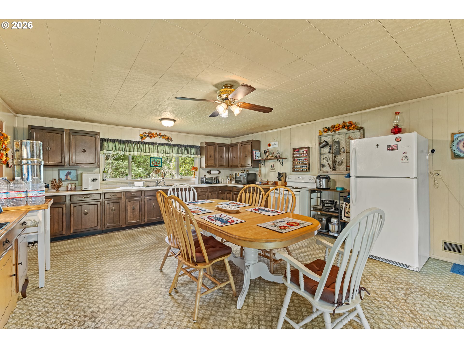 50156 Myrtle Creek Road Myrtle Point, OR 97458 - Photo 8 of 47