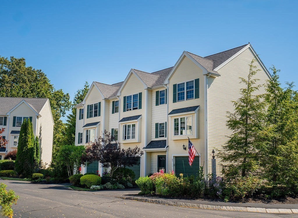 9 Partridge Lane, Unit A Salisbury, MA 01952 - Photo 2 of 28