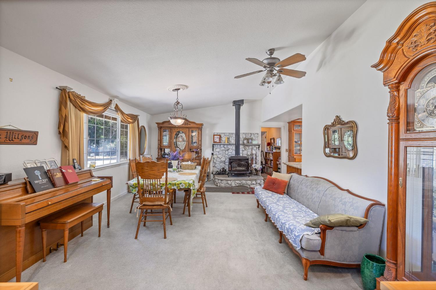 45544 Pine River Road Ahwahnee, CA 93601 - Photo 9 of 75