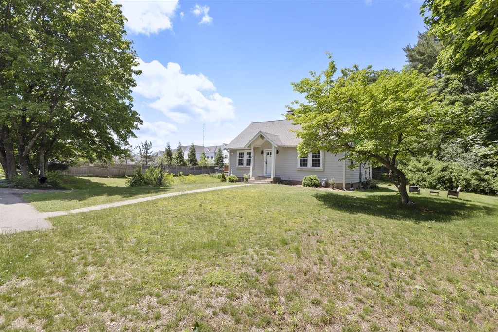 665 South Main Street Sharon, MA 02067 - Photo 3 of 23