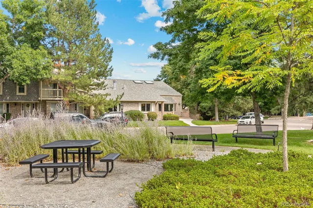 $775,000 | 7698 South Cove Circle, Centennial, CO 80122