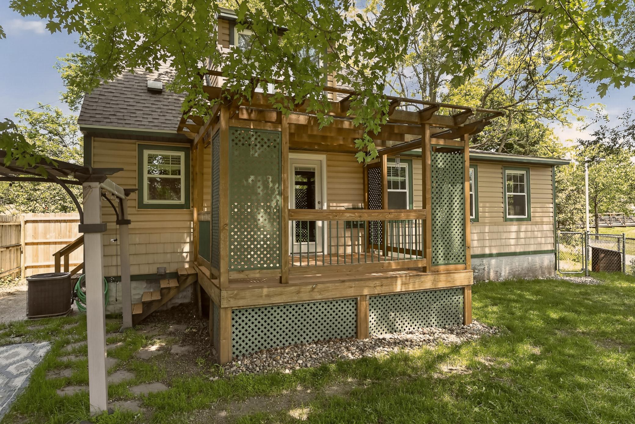 610 10th Street Northwest Rochester, MN 55901 - Photo 25 of 32