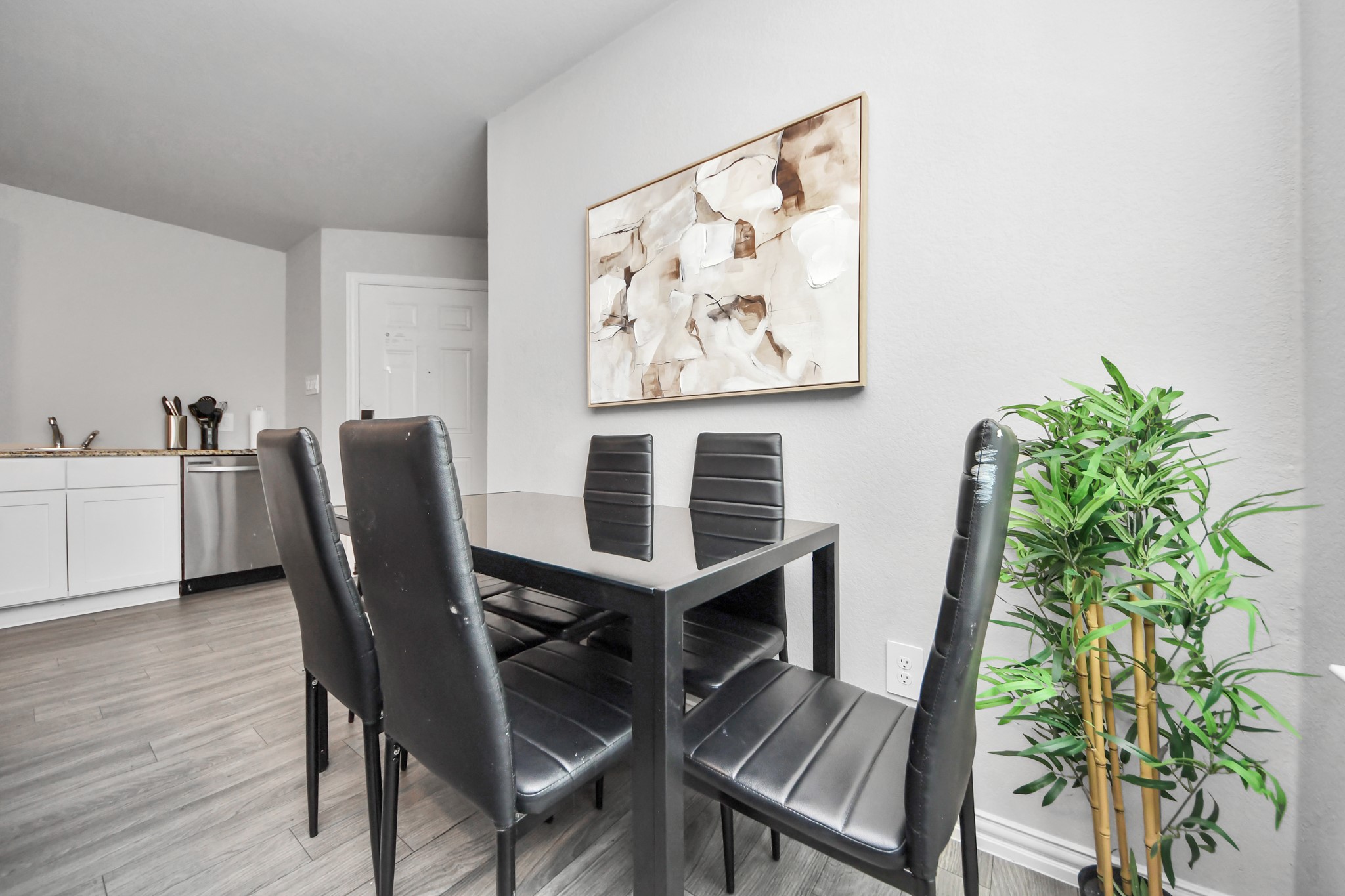 9027 Madera Road, Unit A Houston, TX 77078 - Photo 11 of 49