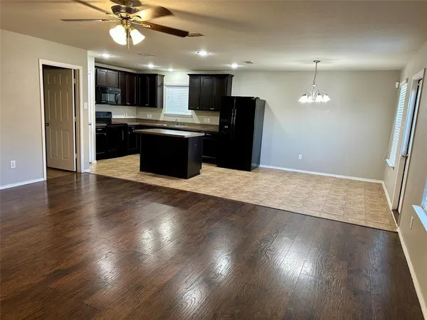 $2,100 | 1804 Gayla Creek Drive, Little Elm, TX 75068