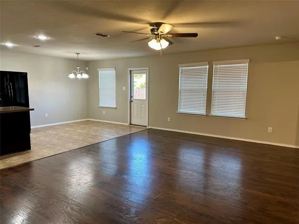 $2,100 | 1804 Gayla Creek Drive, Little Elm, TX 75068