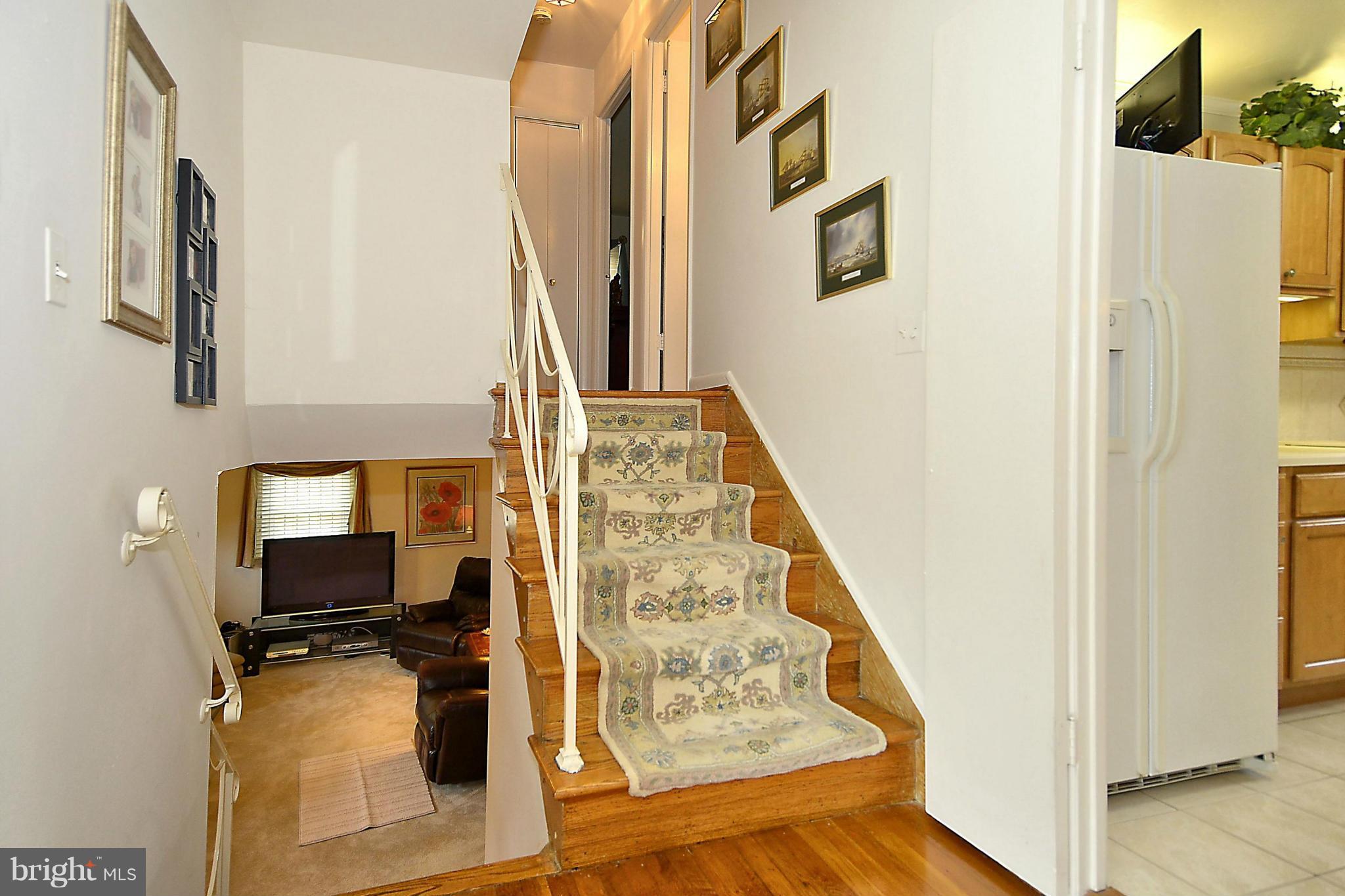 1004 Chiswell Lane Silver Spring, MD 20901 - Photo 11 of 29 Main level looking down to family room