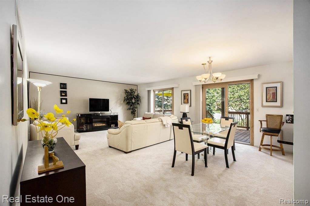 2191 Rochelle Park Drive, Unit 63 Rochester Hills, MI 48309 - Photo 7 of 29 Gallery Image 7