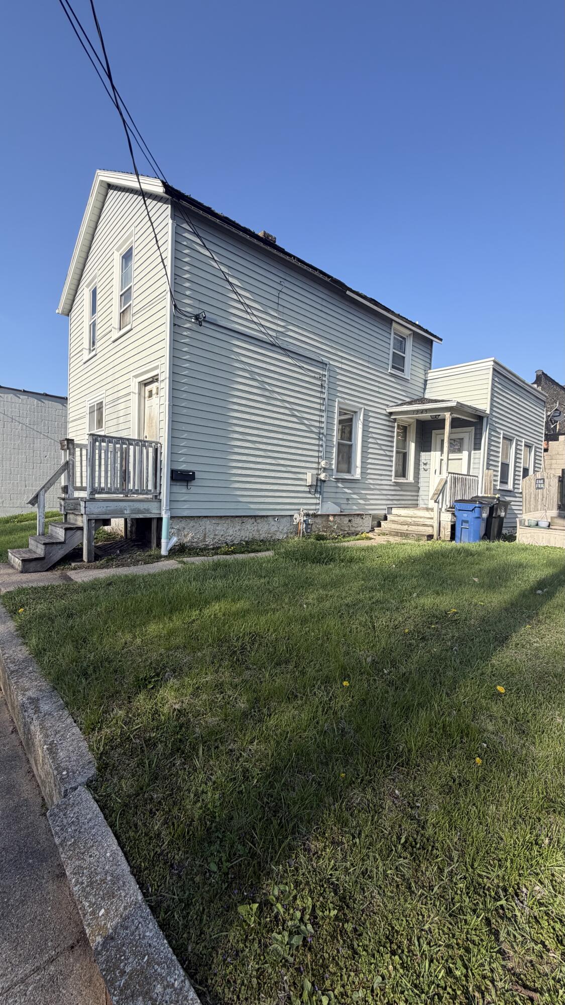 1245 Superior Street Racine, WI 53404 - Photo 1 of 1 IMG_3186 (1)