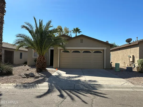 $1,650 | 969 East Denim Trail, San Tan Valley, AZ 85143