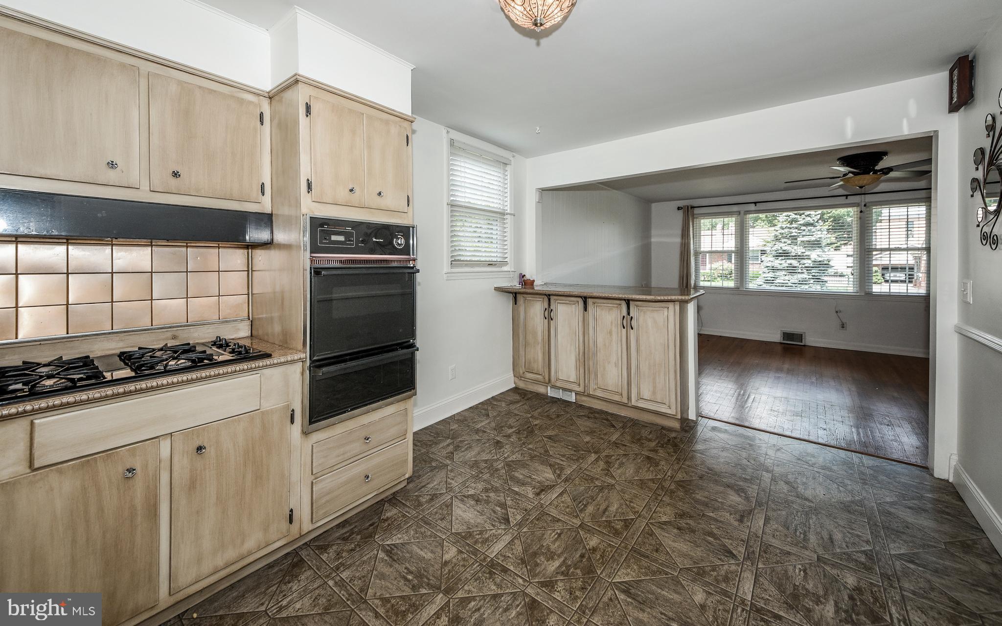 404 Pinecrest Road Norristown, PA 19403 - Photo 11 of 35 Gallery Image 11