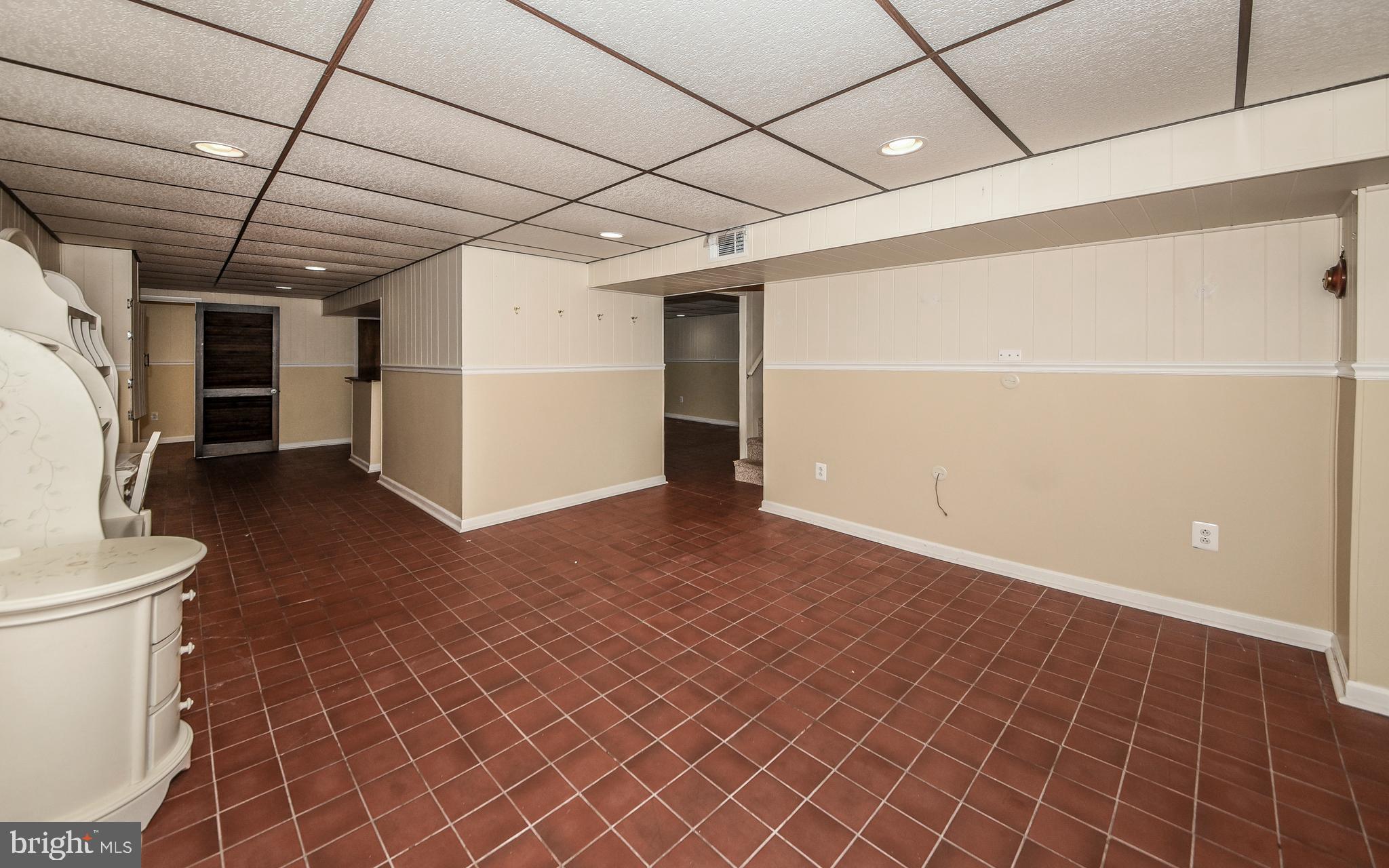 404 Pinecrest Road Norristown, PA 19403 - Photo 24 of 35 Gallery Image 24