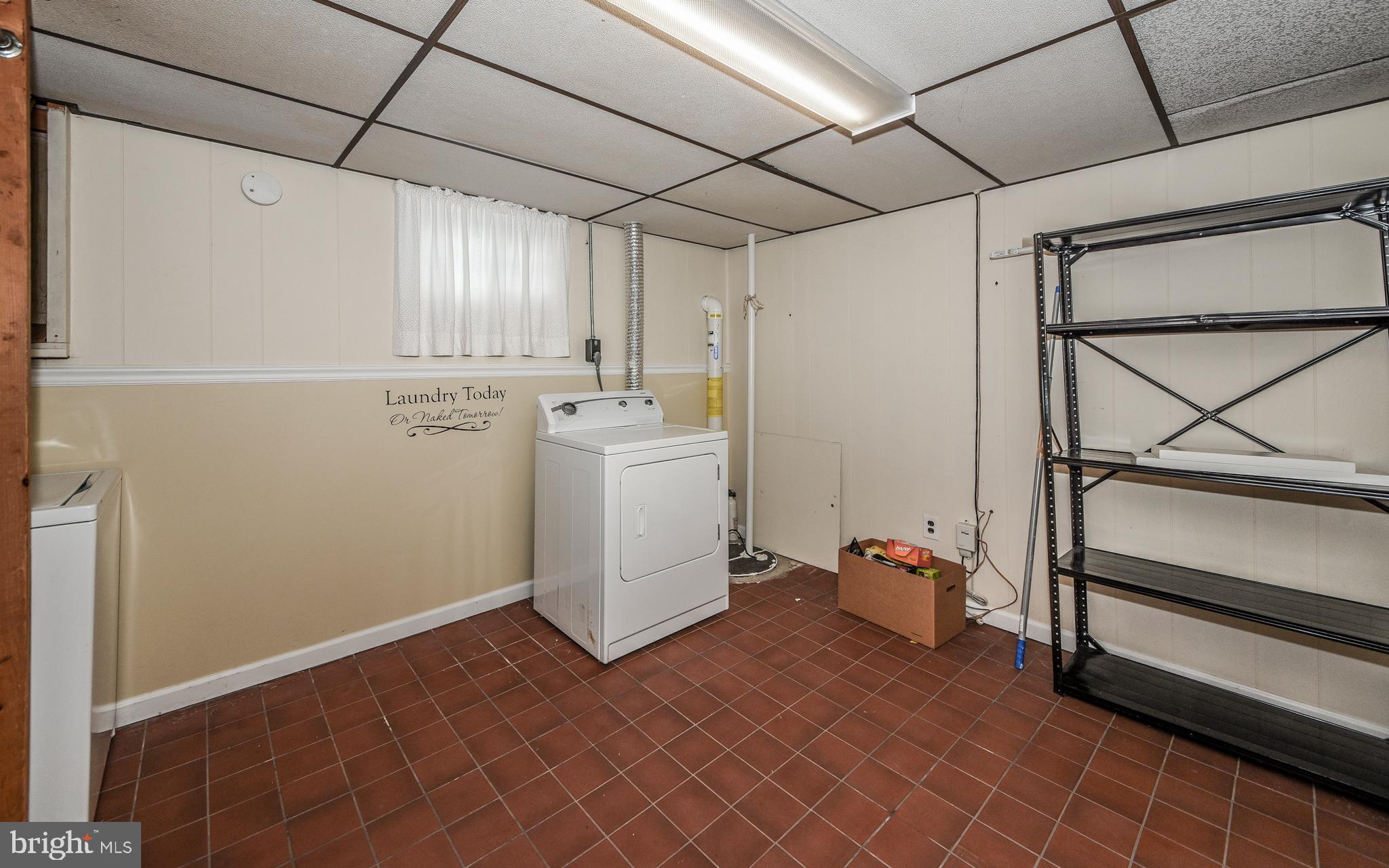 404 Pinecrest Road Norristown, PA 19403 - Photo 29 of 35 Gallery Image 29