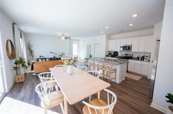 $2,496 | 6462 Waypoint Street, Unit ATLANTA, Flowery Branch, GA 30542