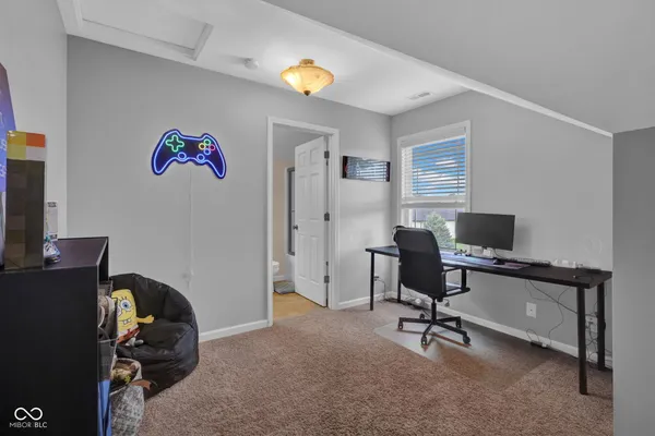 $545,000 | 3806 Sycamore Bend Way South, Columbus, IN 47203
