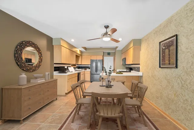 $335,000 | 7642 West 158th Court, Orland Park, IL 60462