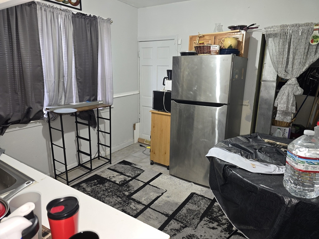65 Ridgewood Street Boston, MA 02122 - Photo 2 of 12