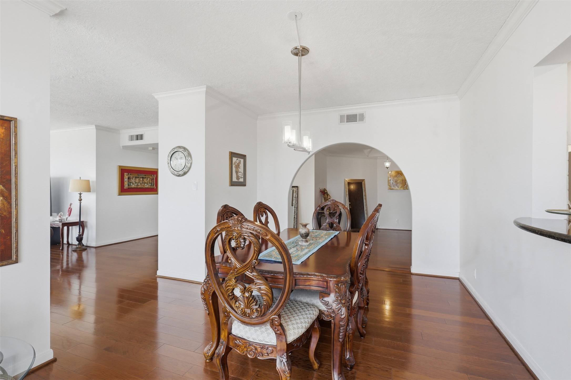 3350 McCue Road, Unit 1602 Houston, TX 77056 - Photo 6 of 34 Gallery Image 6