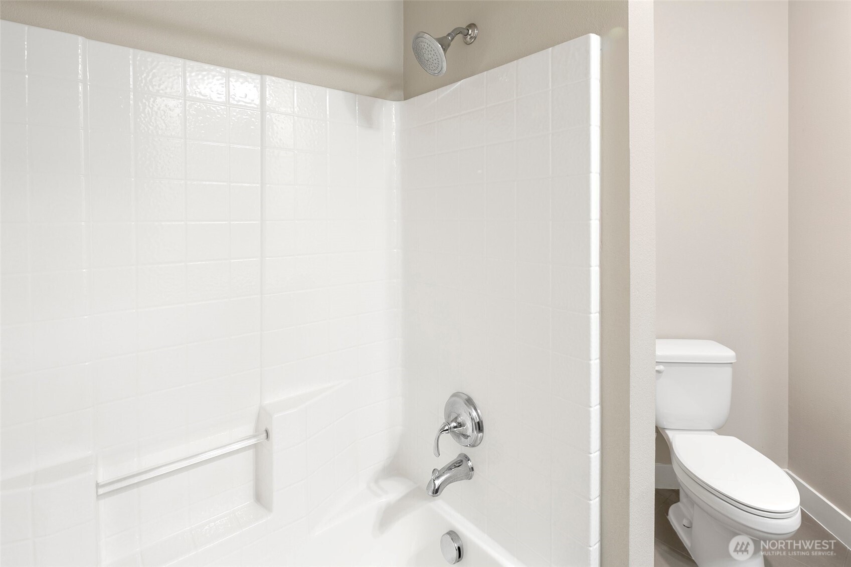 15730 116th Avenue Northeast, Unit 405 Bothell, WA 98011 - Photo 19 of 31