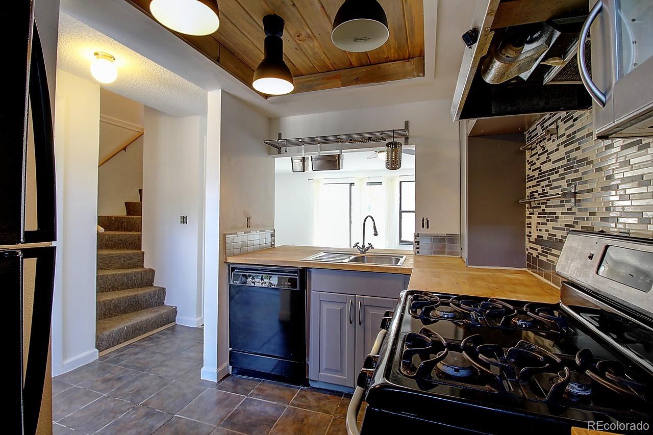 3451 Fenton Street, Unit 3 Wheat Ridge, CO 80212 - Photo 3 of 38 Gallery Image 3