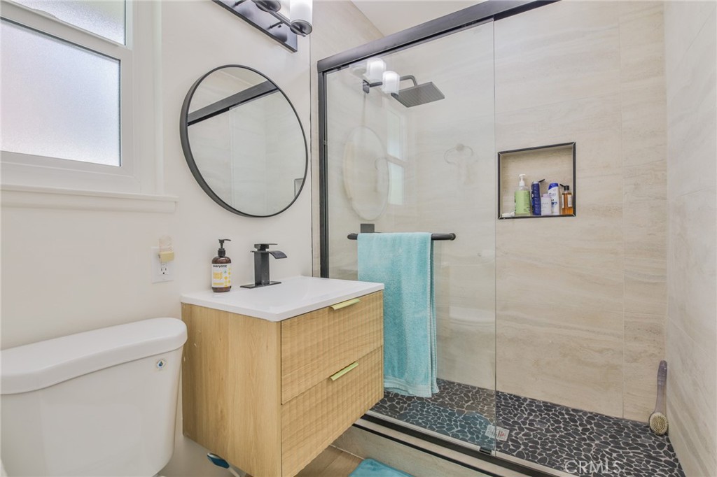 14537 Gandesa Road La Mirada, CA 90638 - Photo 24 of 41 Remodeled Bathroom 1