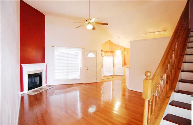 3264 Clapham Road Antioch, TN 37013 - Photo 6 of 19 SOARING CEILINGS!