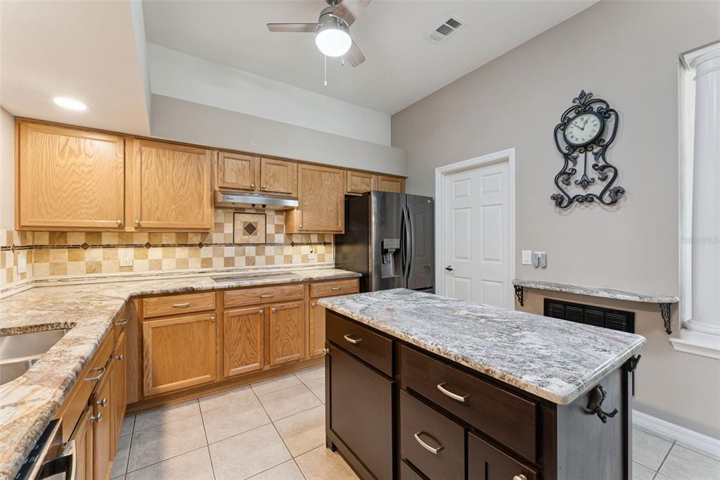 293 Kettering Road Deltona, FL 32725 - Photo 14 of 48
