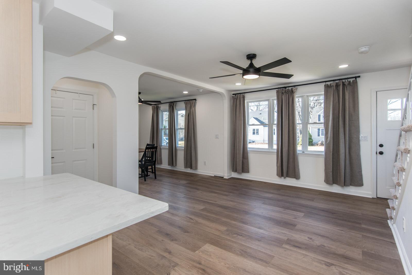 17 Rhode Island Avenue Cherry Hill, NJ 08002 - Photo 13 of 86