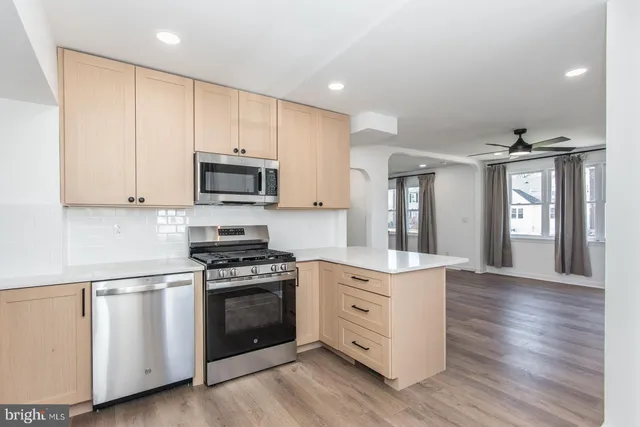 $2,950 | 17 Rhode Island Avenue, Cherry Hill, NJ 08002