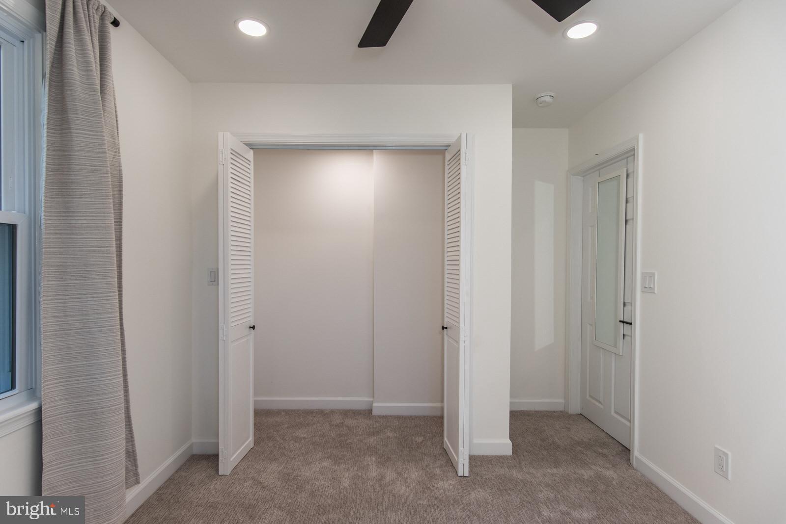 17 Rhode Island Avenue Cherry Hill, NJ 08002 - Photo 29 of 86