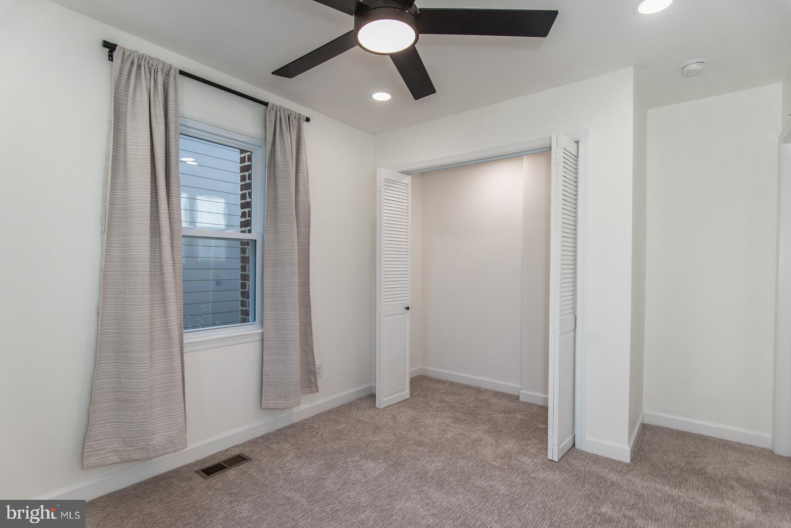 17 Rhode Island Avenue Cherry Hill, NJ 08002 - Photo 30 of 86