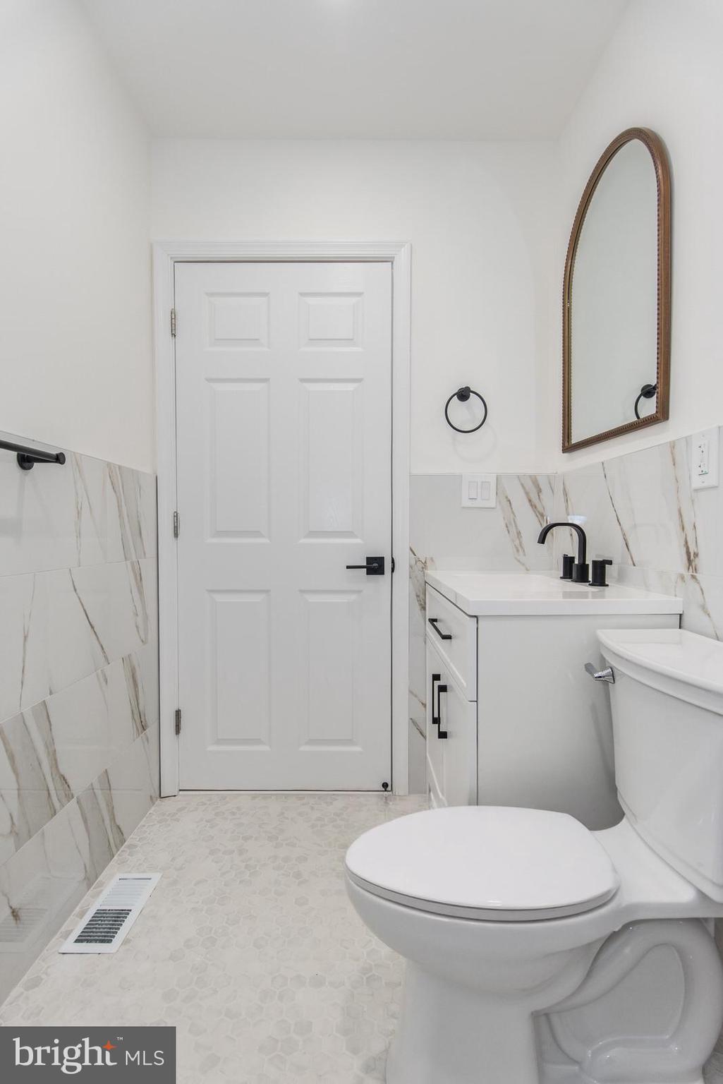 17 Rhode Island Avenue Cherry Hill, NJ 08002 - Photo 39 of 86