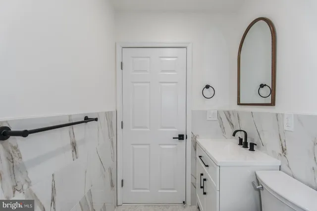 $2,950 | 17 Rhode Island Avenue, Cherry Hill, NJ 08002