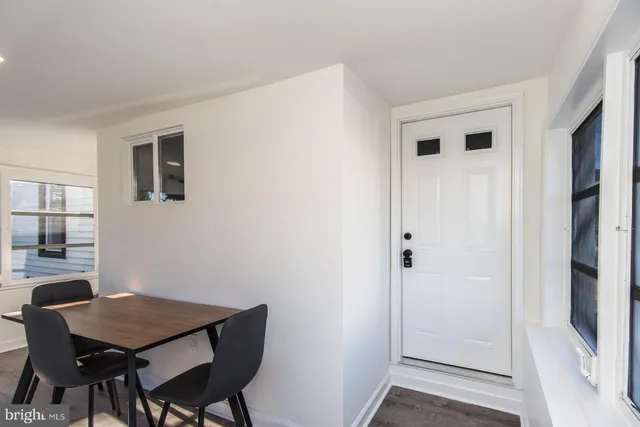 $2,950 | 17 Rhode Island Avenue, Cherry Hill, NJ 08002