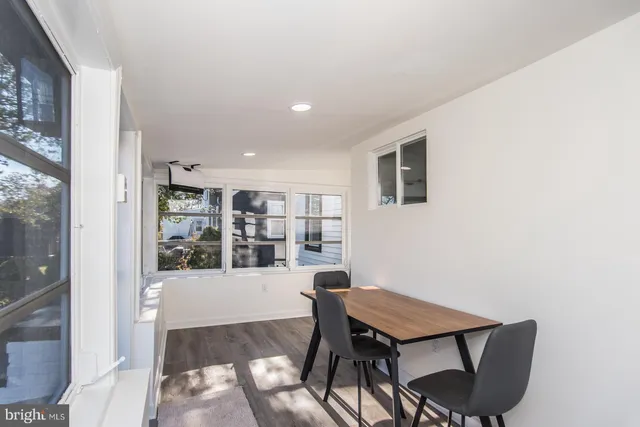 $2,950 | 17 Rhode Island Avenue, Cherry Hill, NJ 08002