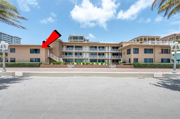 $549,000 | 3300 North Surf Road, Unit 17A, Hollywood, FL 33019
