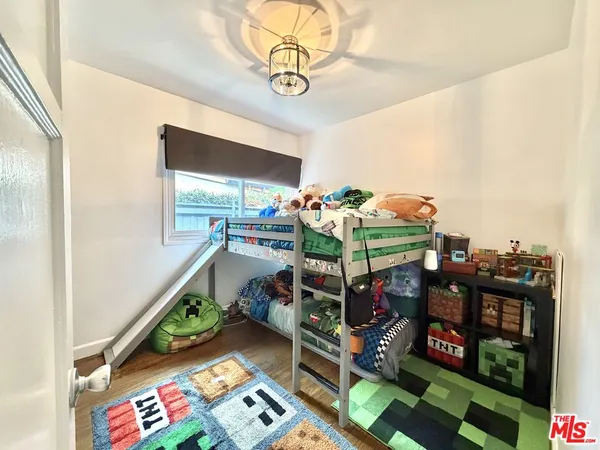$1,450,000 | 10683 Valleyheart Drive, Studio City, CA 91604
